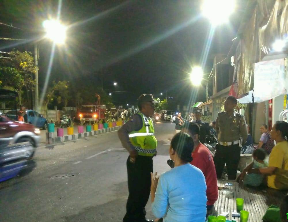 Polsek Kenjeran Sampaikan Himbauan Waspada Kebakaran Ke Warga Larangan