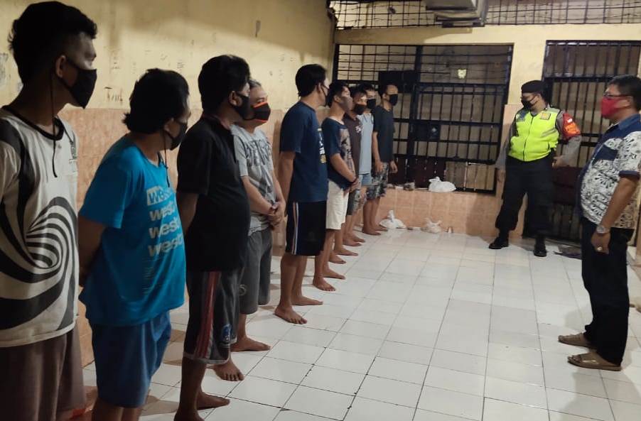 Polsek Krembangan Lakukan Pengecekan Rutin Antisipasi Tahanan Sakit