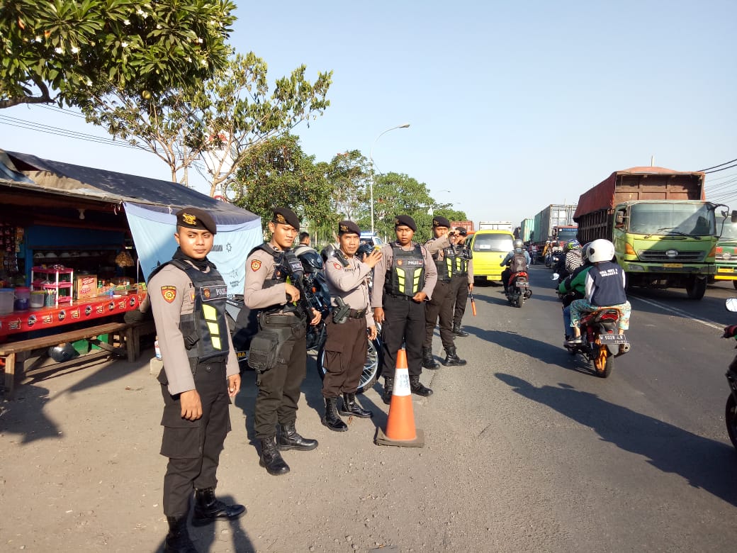 Unit Raimas Satsabhara Polres Tanjung Perak PAM Rombongan PSHT