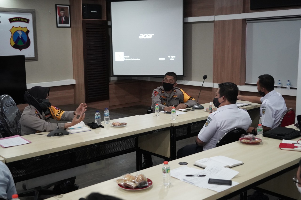 Kapolres Tanjung Perak Pimpin Rakor Bahas Pembentukan Kawasan Instansi Tangguh