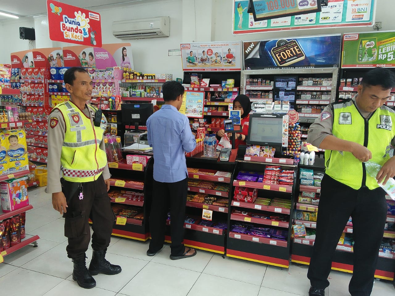 Lakukan Harkamtibmas, Polsek Semampir Patroli Rutin Setiap Hari