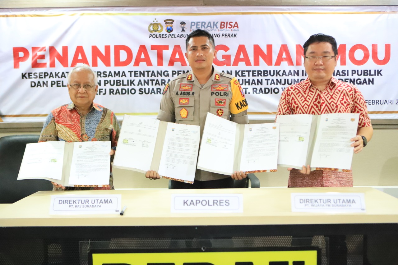 Kapolres Tanjung Perak Tandatangani MOU Bersama Radio SS & Radio Wijaya