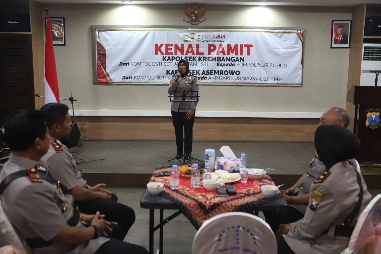 Polres Tanjung Perak Gelar Acara Kenal Pamit 3 Kapolsek Jajaran