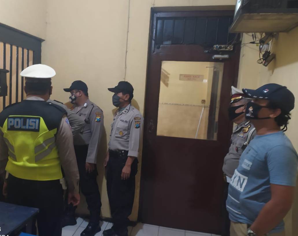 Cegah Tahanan Melarikan Diri, Polsek Semampir Lakukan Pengecekan Rutin