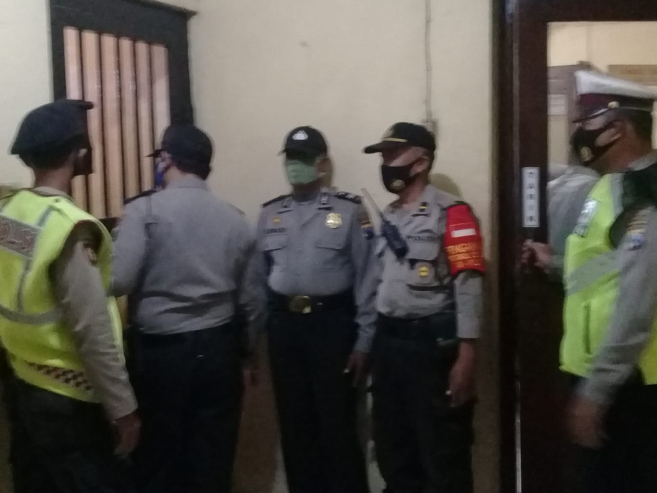 Polsek Semampir Cegah Tahanan Melarikan Diri Melalui Pengecekan Rutin