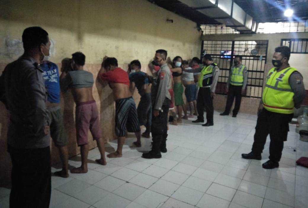 Polsek Krembangan Cegah Tahanan Melarikan Diri Lewat Pengecekan Rutin