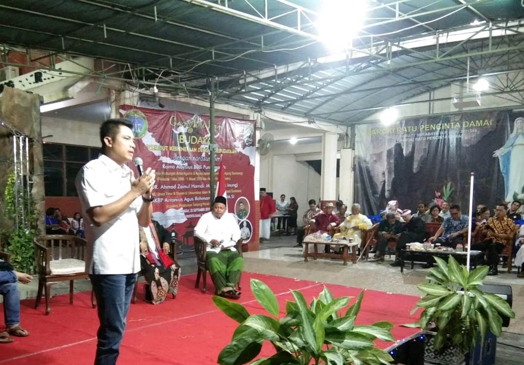Kapolres Tanjung Perak Hadir di Acara Cangkrukan Budaya, Sampaikan Pesan Kerukunan