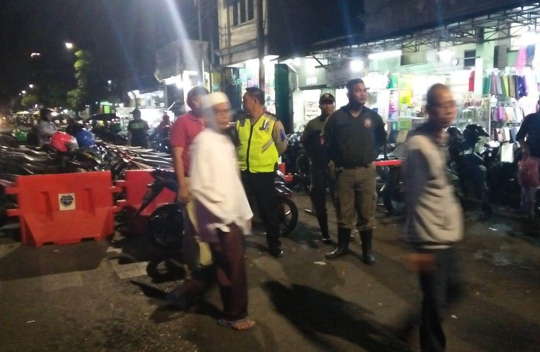 Polsek Semampir Lakukan Pengamanan di Wisata Religi Ampel