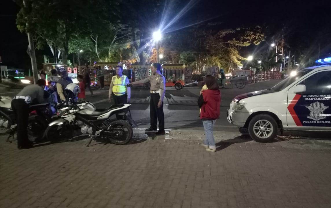 Polsek Kenjeran Lakukan Patroli Malam, Antisipasi Tindak Kriminalitas 3C