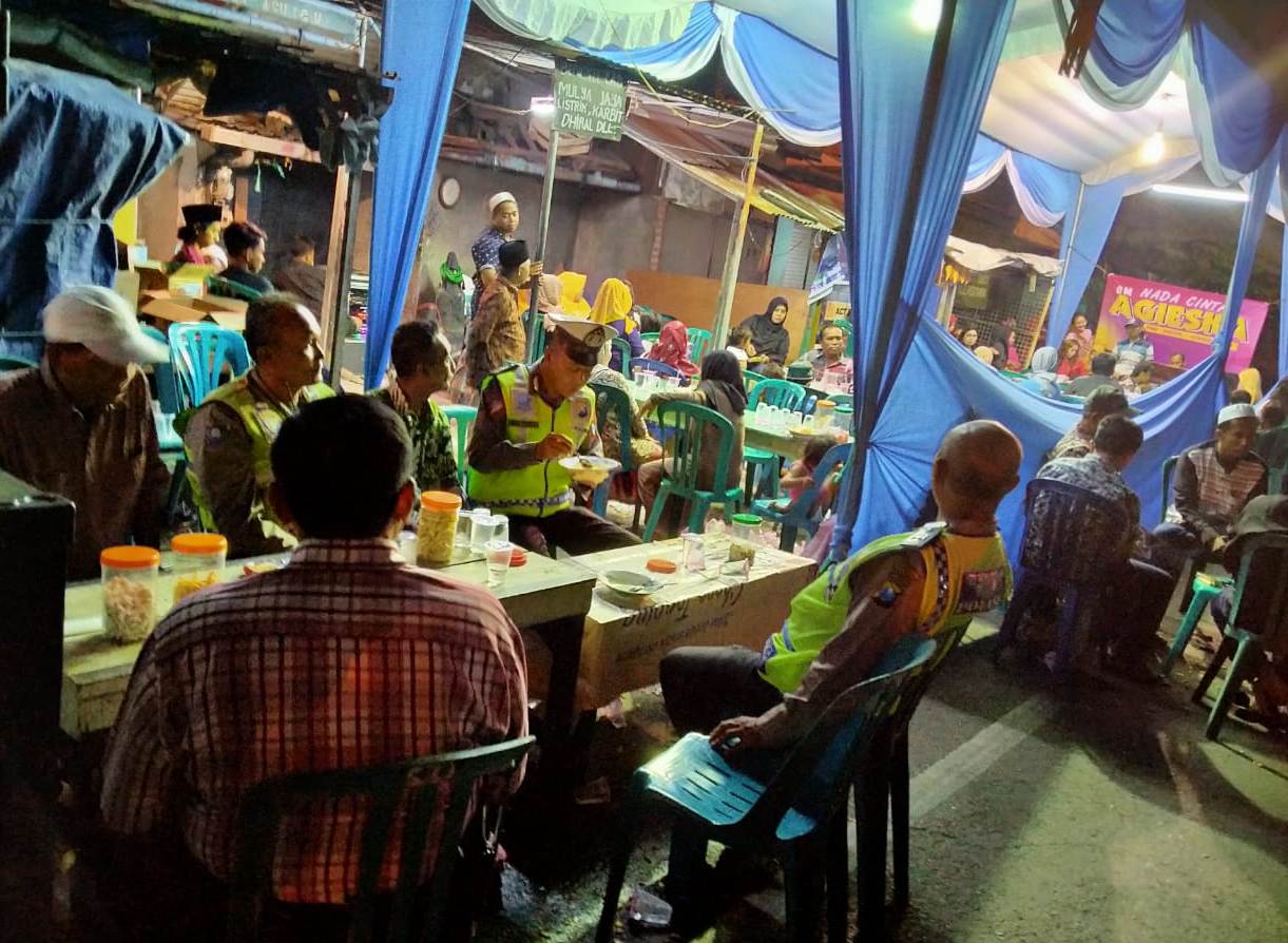 Polsek Pabean Cantikan Gelar Pengamanan Acara Hajatan Warga