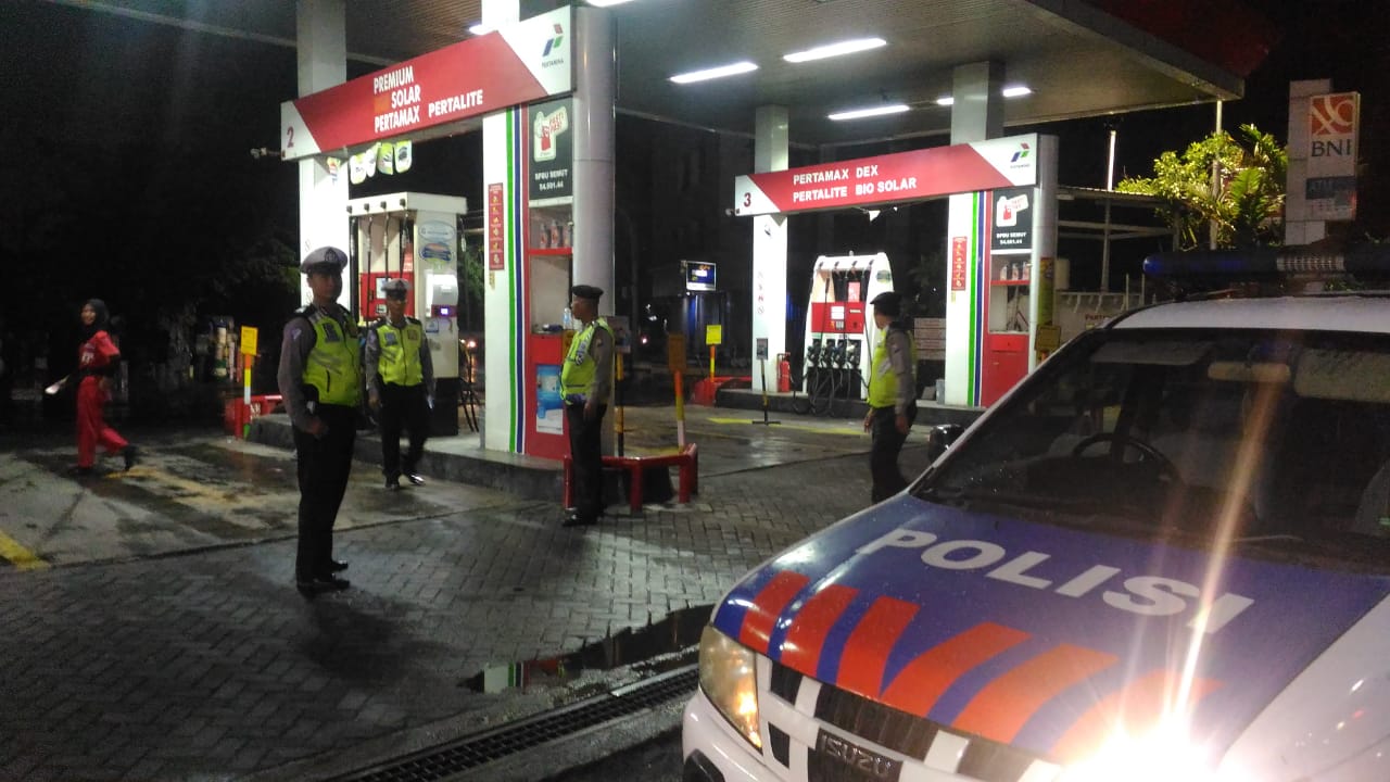 Antisipasi 3C & Peredaran Uang Palsu, Polsek Pabean Cantikan Patroli SPBU