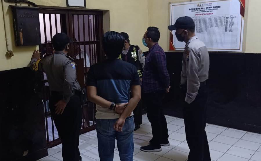 Polsek Pabean Cantikan Pantau Kesehatan Tahanan, Lakukan Pengecekan Setiap Hari