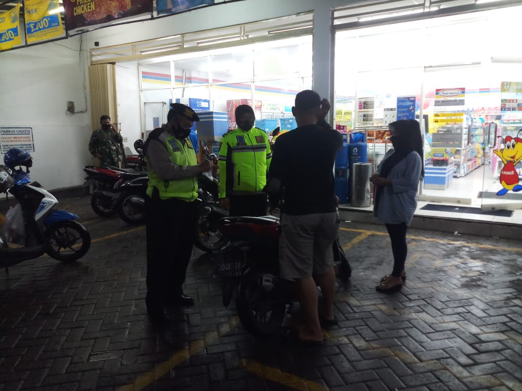 Polsek Pabean Cantikan Patroli Mini Market Antisipasi 3C