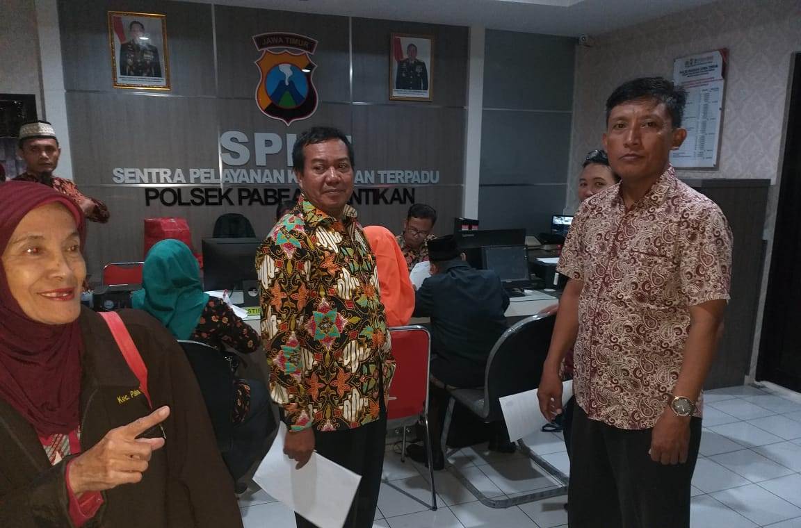 Polsek Pabean Cantikan Kawal Pengambilan Naskah Unas Oleh Kepala Sekolah