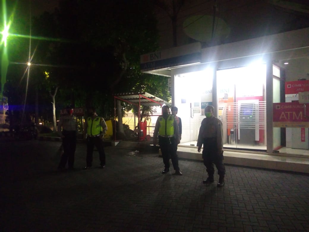 Polsek Semampir Pantau Keamanan Gerai ATM Lewat Patroli Malam
