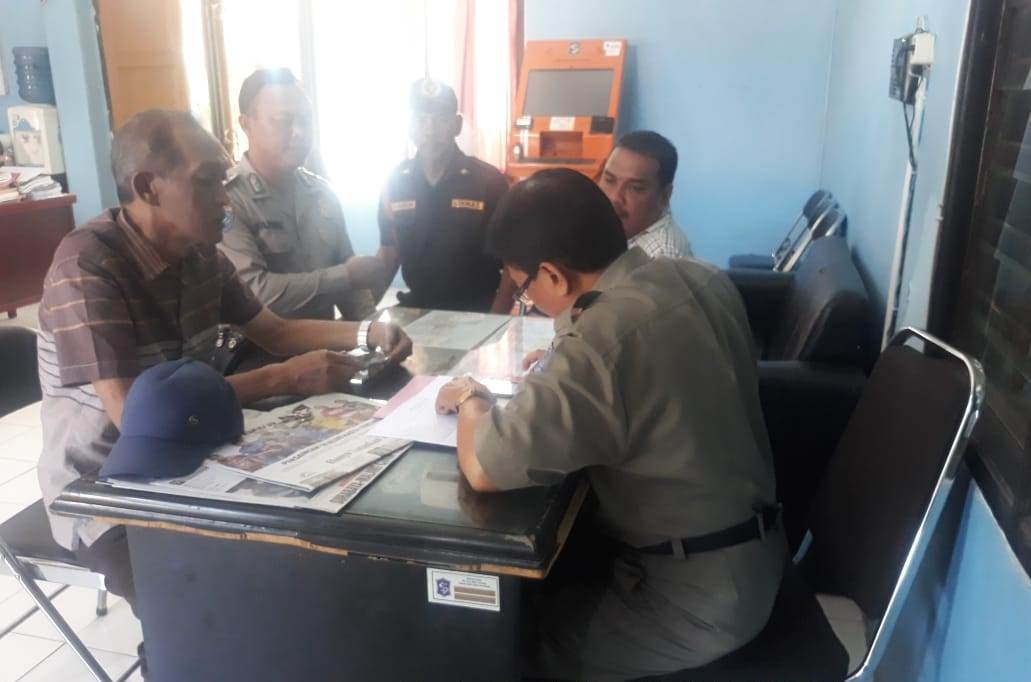 Babinkamtibmas Perak Barat Sampaikan Pesan Siskamling Ke Instansi Samping