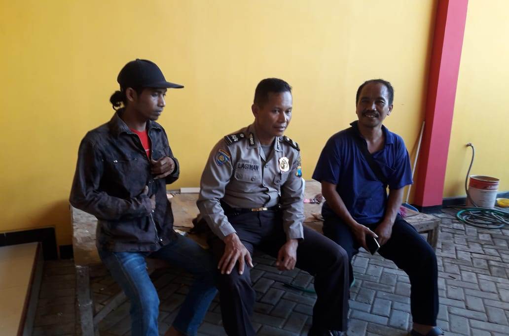 Babinkamtibmas Takal Kedinding Titip Pesan Jaga Kerukunan Sambut Pemilu 2019