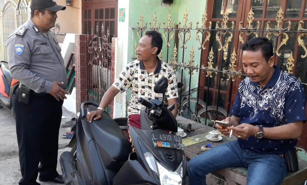 Babinkamtibmas Ujung Gelar Selasa Sambas, Sampaikan Waspada Hoax
