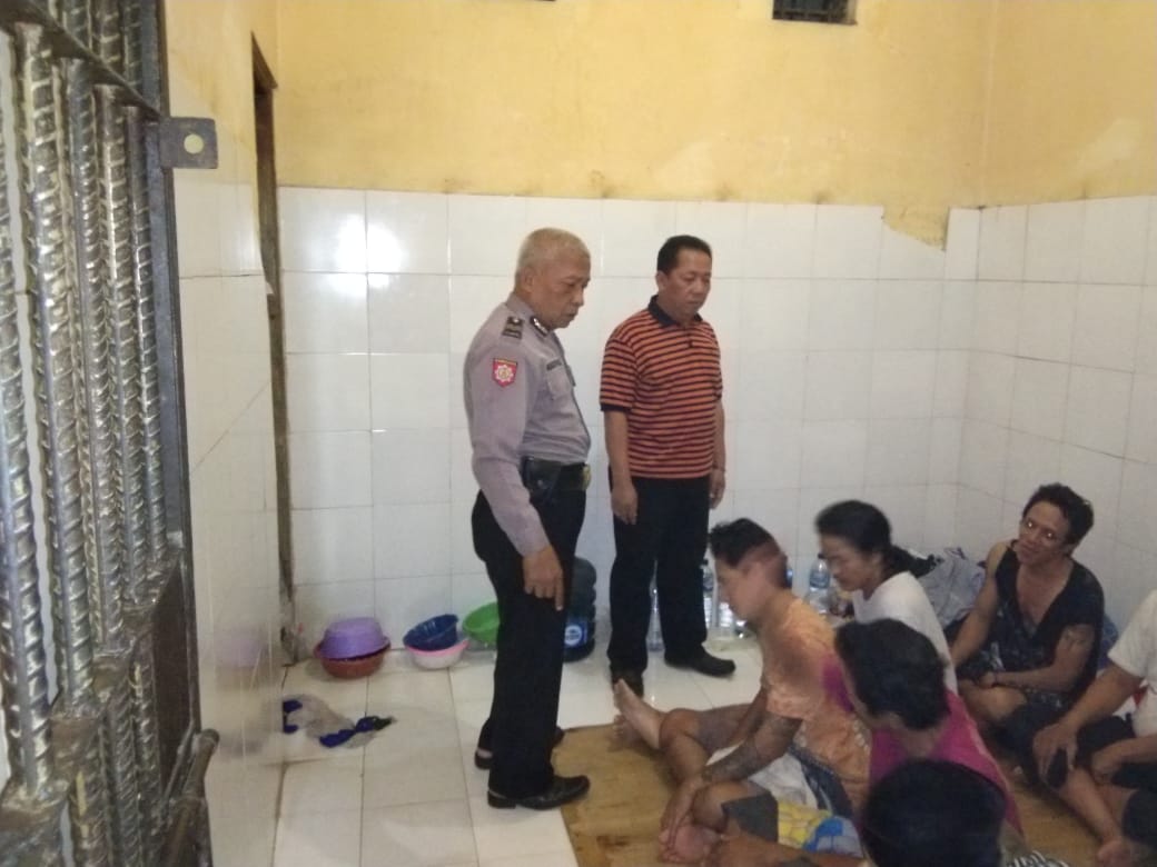 Polsek Asemrowo Laksanakan Pengecekan Antisipasi Tahanan Sakit