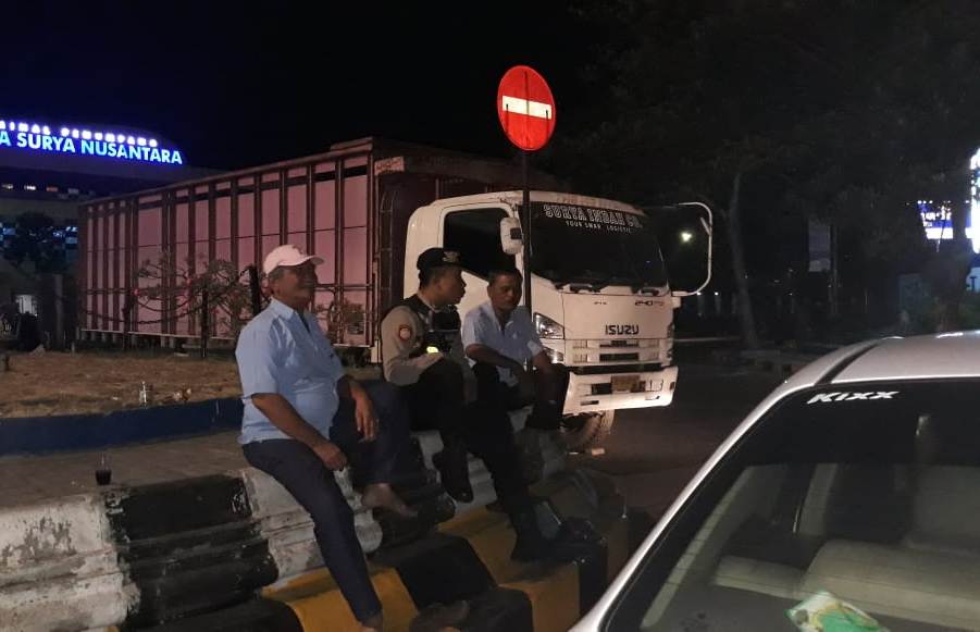 Satsabhara Polres Tanjung Perak Gelar Patroli Malam di Obyek Vital