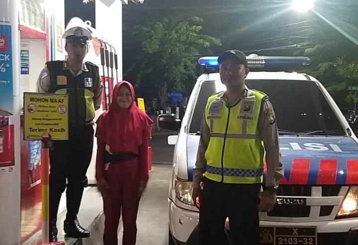Polsek Pabean Cantikan Patroli SPBU, Titip Pesan Waspada Aksi Jambret