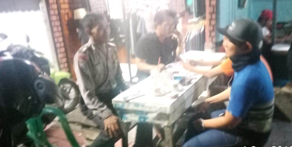 Babinkamtibmas Dupak Sampaikan Pesan Waspada 3C Ke Warga Bangunrejo