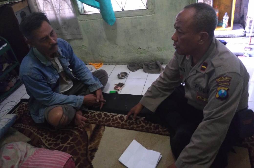 Panit Binmas Polsek Semampir Selesaikan KDRT Lewat Jalan Damai