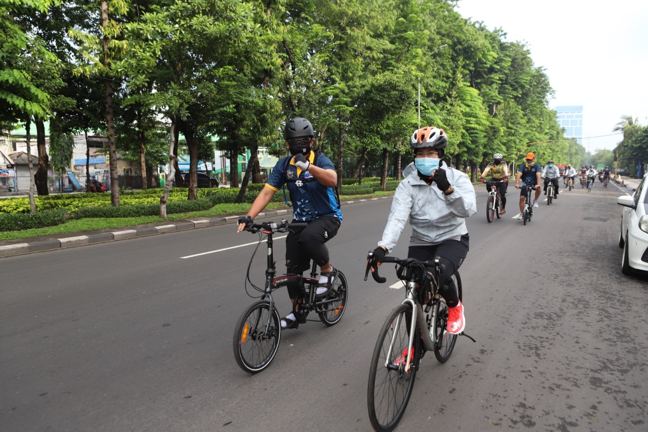 Kapolres Tanjung Perak Bersama PJU Gowes Bareng Pimpinan & Karyawan KPPBC