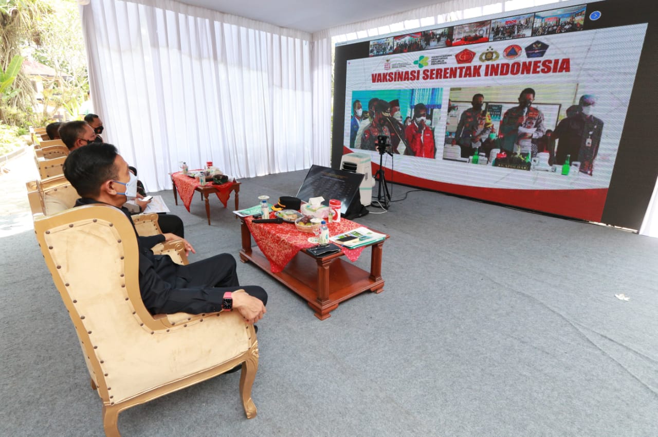 Polda Jatim Gelar Vaksinasi Lanjutan di Malang