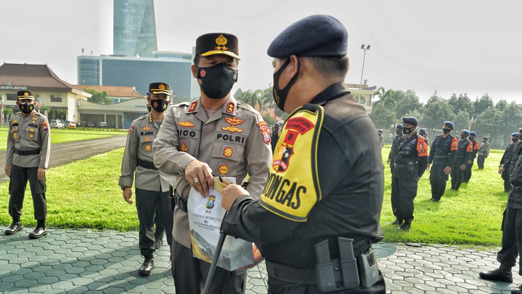 Kapolda Jatim: Terima Kasih Kepada Personil Korps Brimob Polri Telah Bantu Penanganan Covid-19 di Jatim
