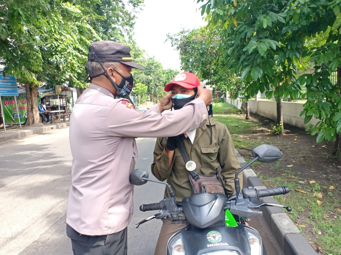 Polsek Kenjeran Gelar Operasi Yustisi Gabungan, Sasar Pengguna Jalan Yang Tidak Mematuhi Peraturan Protokol Kesehatan