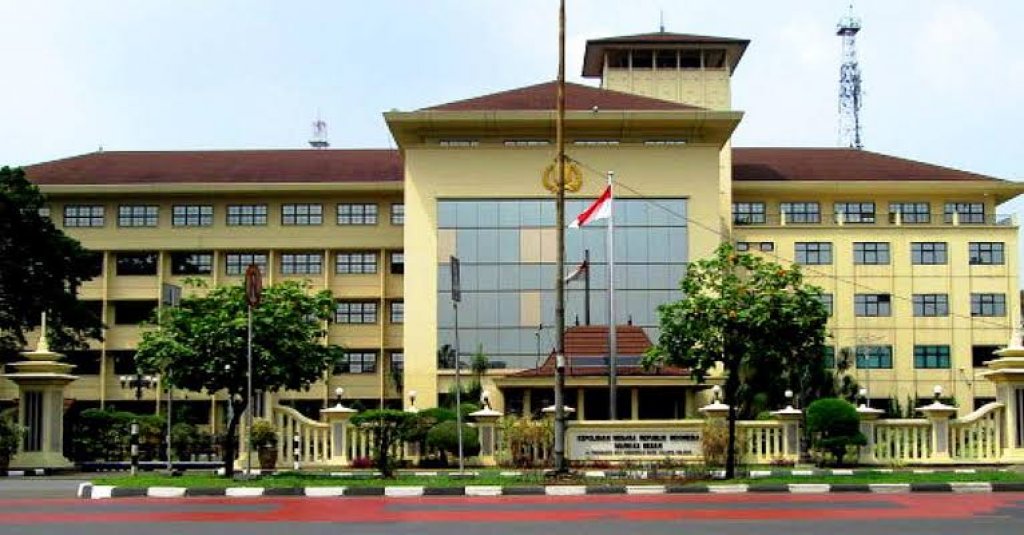 Survei Charta Politika: Polri Lembaga Hukum Paling Baik Kinerjanya