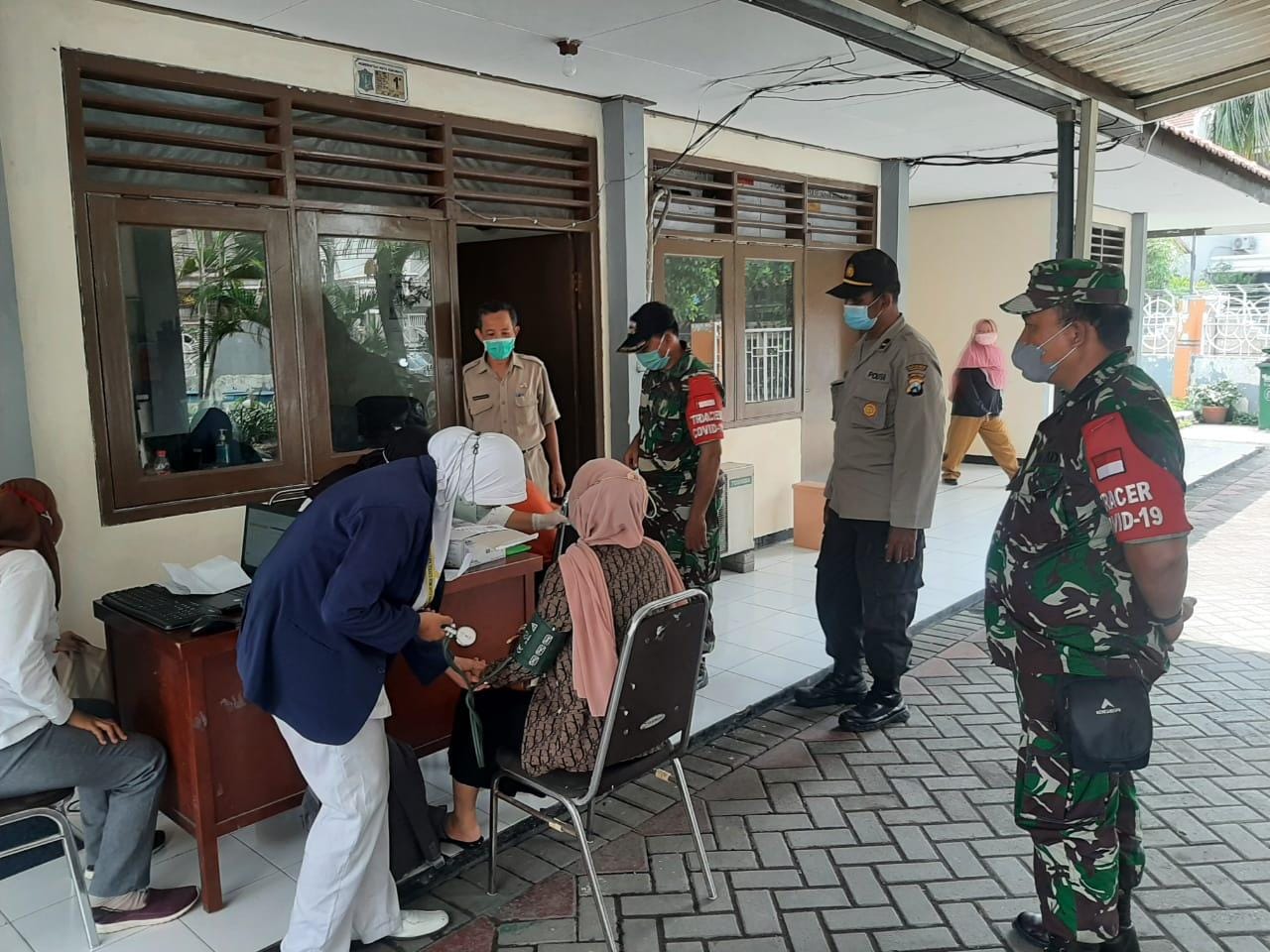 Polsek Pabean Cantikan Rutin Buka Layanan Vaksinasi Untuk Umum, Pastikan Masyarakat Bisa Mendapatkan Vaksinasi Dengan Mudah