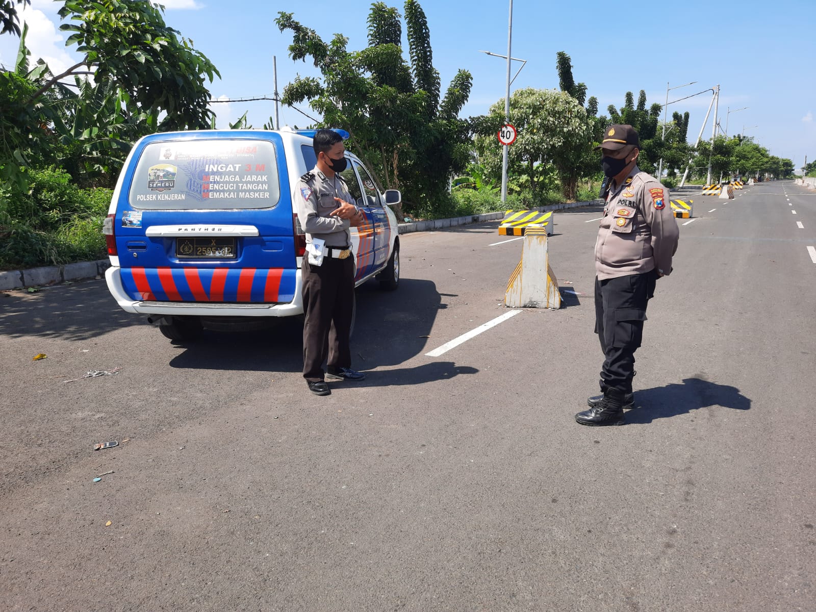 Personil Polsek Kenjeran Pantau 3C di JLLT, Terpantau Situasi Aman Terkendali
