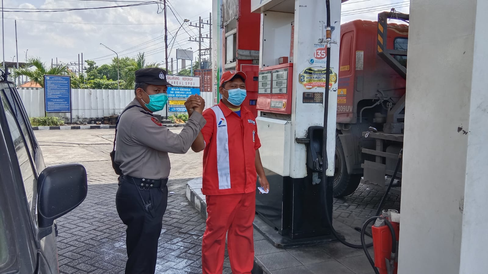 Personil Polsek Asemrowo Antisipasi Adanya Tindak 3C Melalui Patroli Rutin