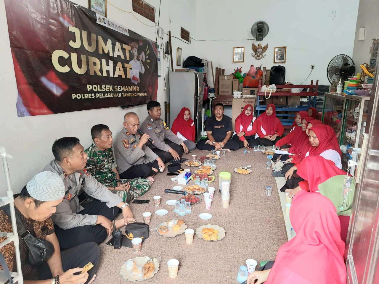 Polsek Semampir Laksanakan Kegiatan Jumat Curhat Bersama Masyarakat Ampel
