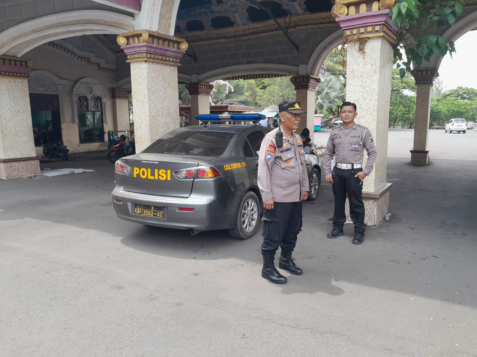 Polsek Kenjeran Laksanakan Paatroli Keamanan di Kenjeran Park, Cegah Adanya Tindak Kerawanan