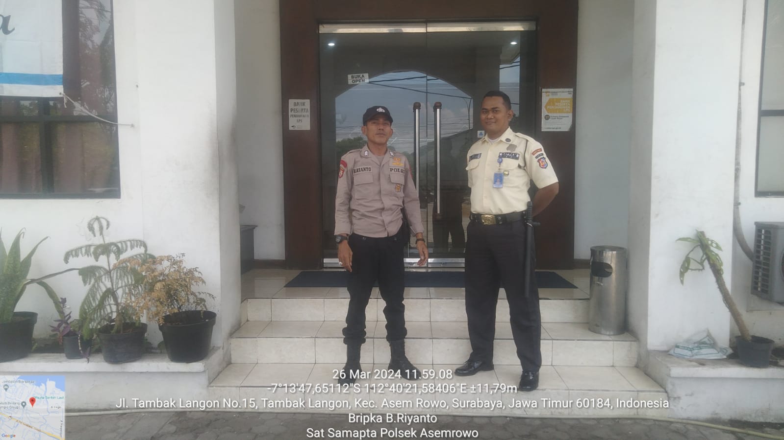 Polsek Asemrowo Laksanakan Patroli Keamanan Bank Panin, Cegah Kerawanan 3C