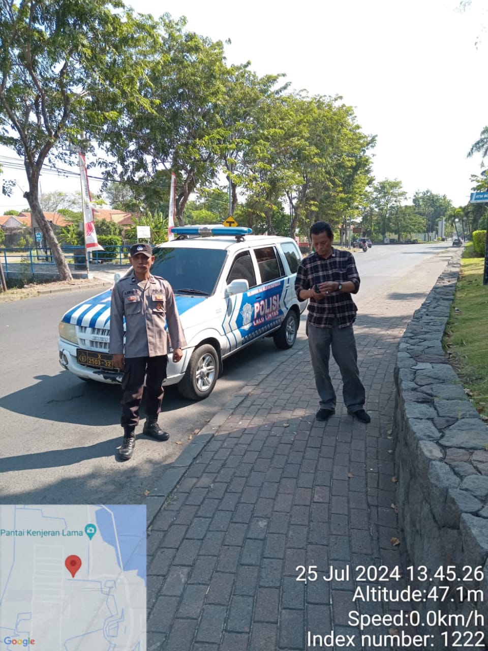 Polsek Kenjeran Melaksanakan Patroli Keamanan di Perumahan Pantai Mentari, Cegah Kerawanan 3C